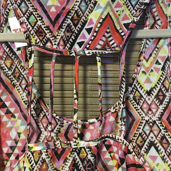 Crop top - Picture 4 of 4